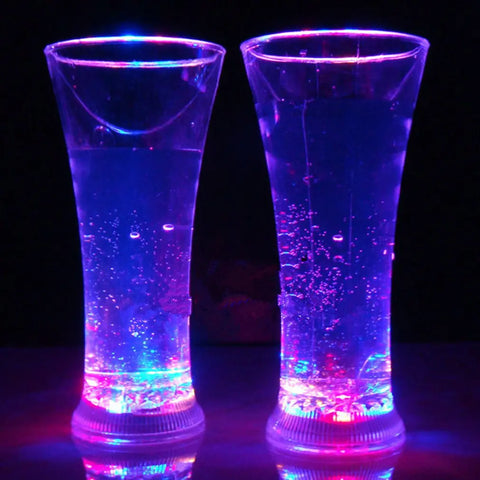500ml Colorful Light Up Cup Glow Dark Cup Adult Party Favor Shot Glasses Wine Glass LED One Cup Party KTV Concert Bar Cheer