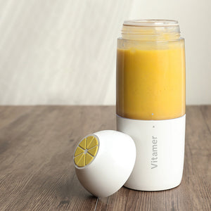 Portable Manual Juicer Mini Baby Juice Cup for Lemon Orange Juicing white ZopiStyle