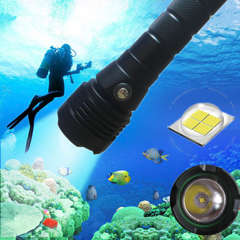 XHP50 Diving Flashlight LED 4000 Lumens Underwater Lamp with Charging Display White light 6500K ZopiStyle