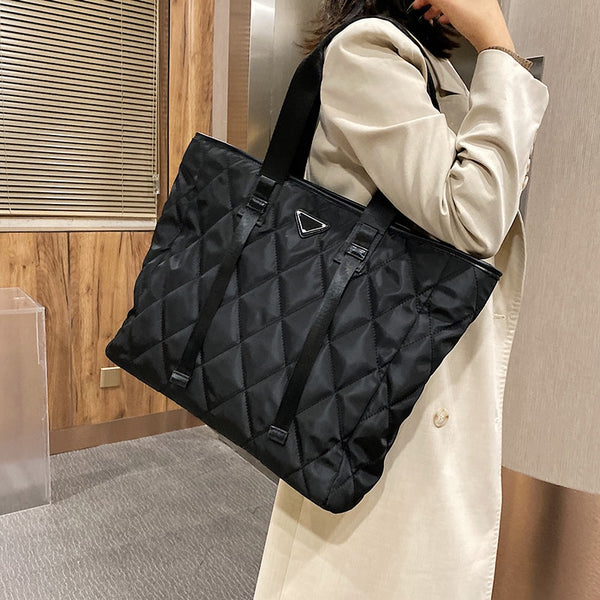 с доставкой Winter Large Shoulder Bags for Women 2021 Women&#39;s Bag on offer Branded Trend big Black tote Handbags shopper Purses ZopiStyle